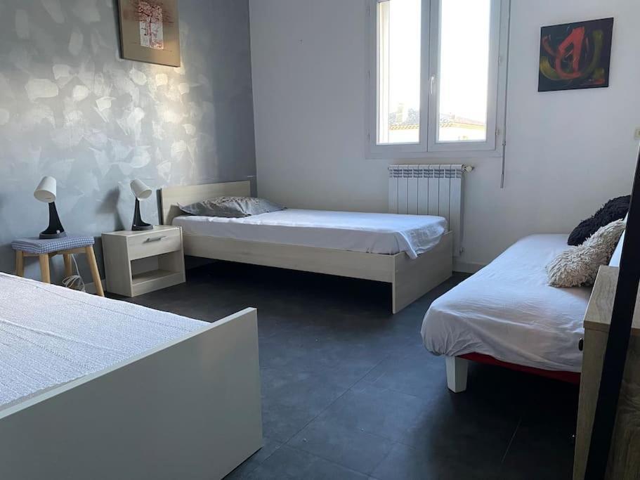 Villa Entiere. Alpilles Aix Marseille Avignon. *